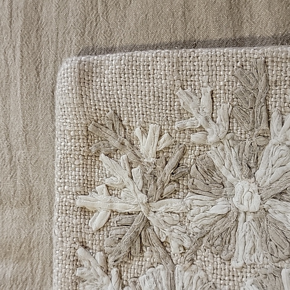 Deepika Padukone Pottery Barn Chambray 18x18" Accent Pillow Cover Cream And Tan - Picture 10 of 12